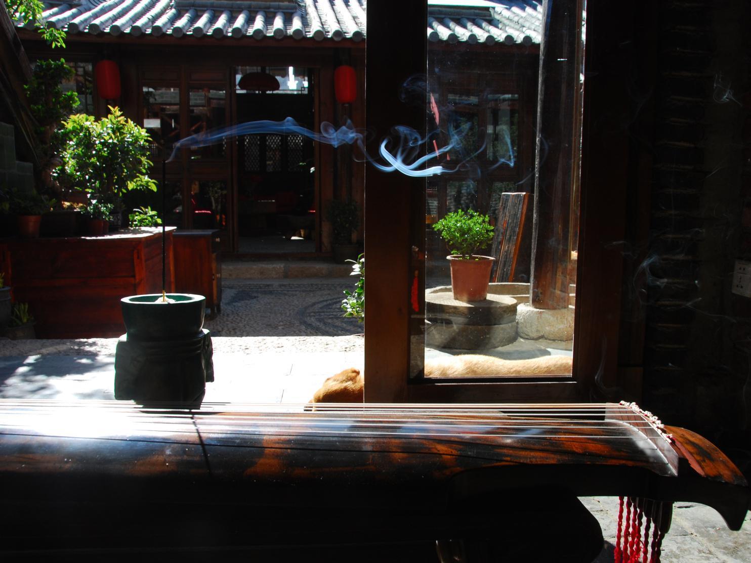 Lazy Tiger Inn Lijiang  Exteriör bild